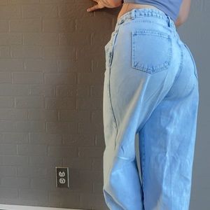 Baggy jeans